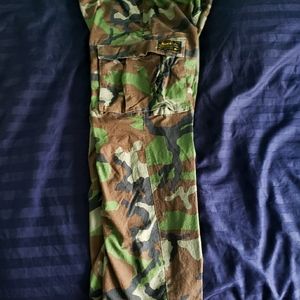Nike SB Flex FTM Cargo Camo Pants